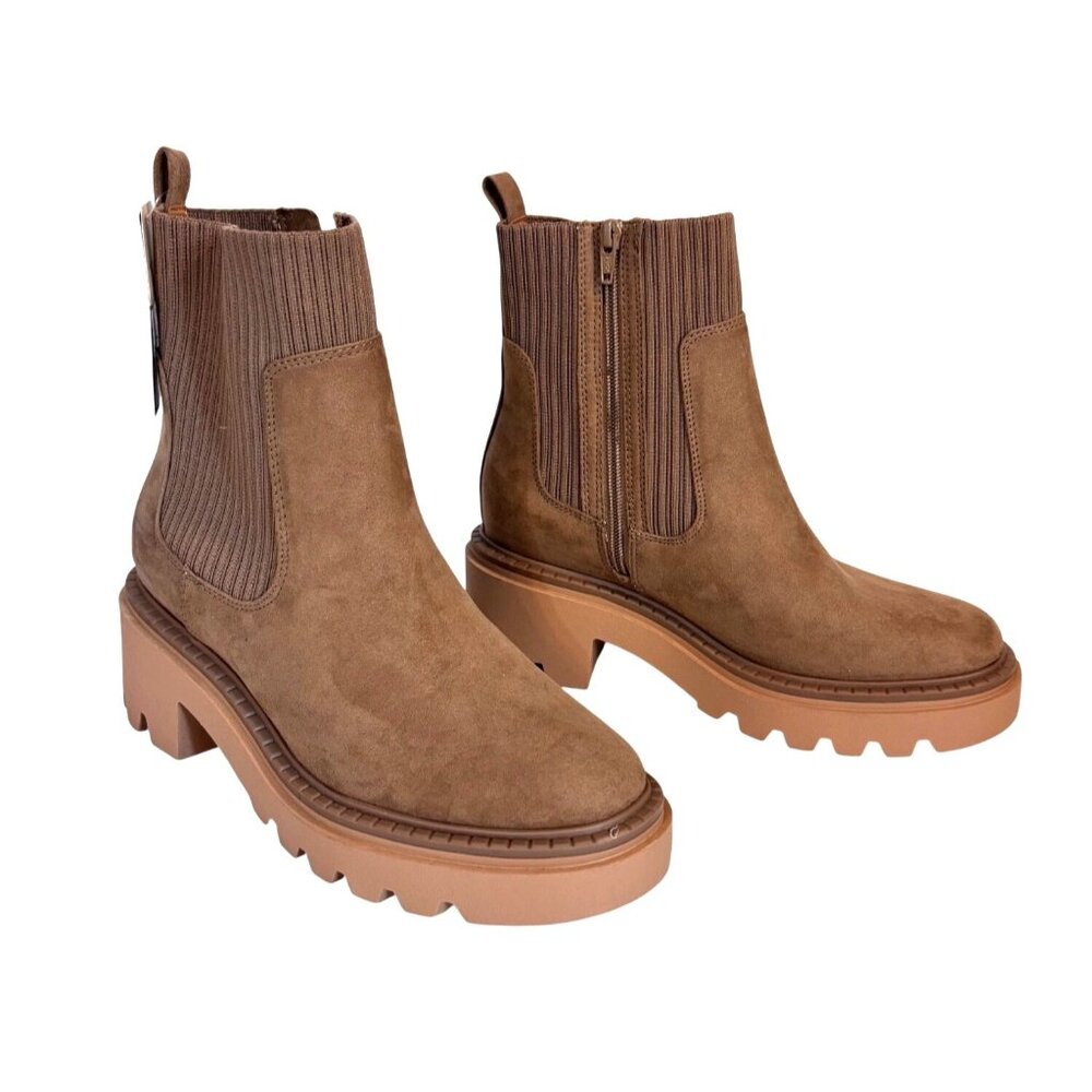 Universal Thread Women's 9.5 Brown Faux Suede Chunky Heel Chelsea Boots Zippers‎